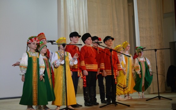 Отремонтированный ДК В Новых Дарковичах открыли концертом и выставкой