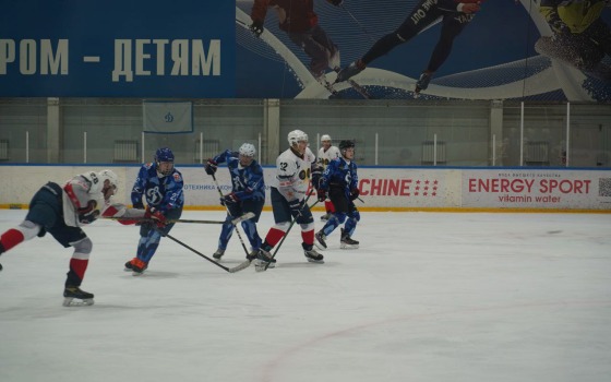 В Брянске прошёл матч в честь выдающегося тренера Александра Воронина