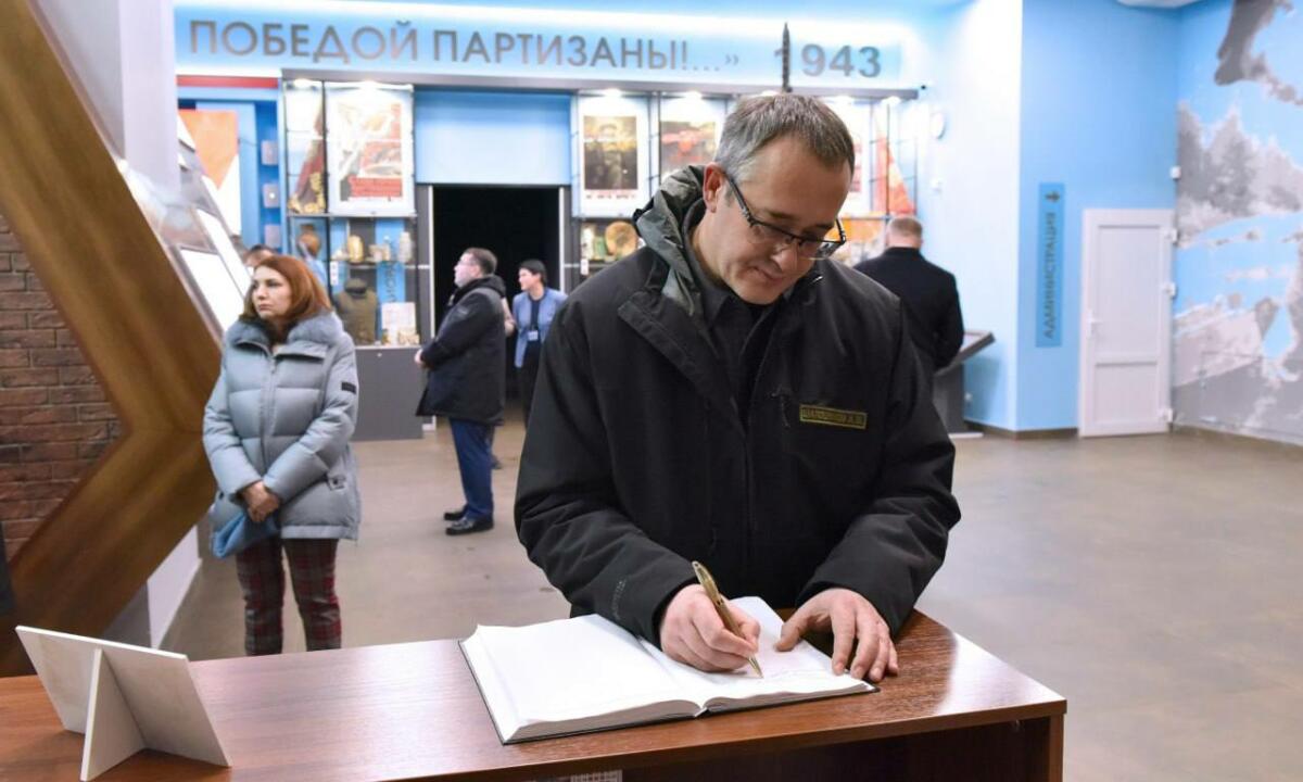 Председатель Московской городской Думы посетил брянские мемориалы