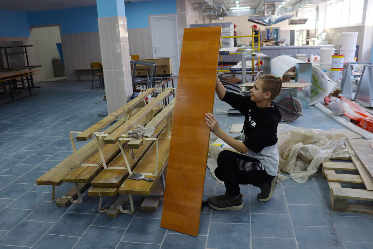 Первый этаж осталось отремонтировать в школе № 60 Брянска