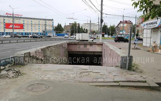 В Брянске подземный переход на «полтиннике» отремонтируют к маю