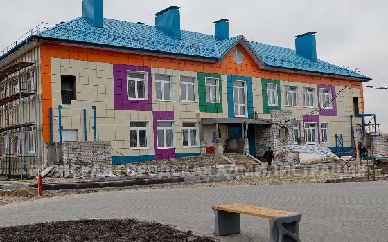 Подрядчик строит детский сад в Брянске за свой счёт 