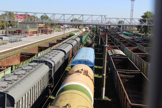Погрузка  цемента на железной дороге в Брянской области увеличилась более чем в 2 раза в ноябре