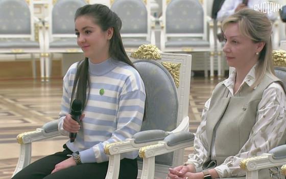 Брянская студентка встретилась с Президентом России
