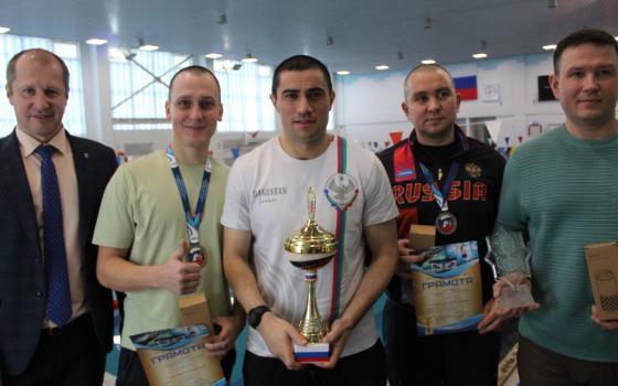 Брянские росгвардейцы выиграли первенство региона по плаванию
