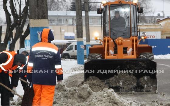 Свыше семи тысяч тонн снега вывезли дорожники из Брянска