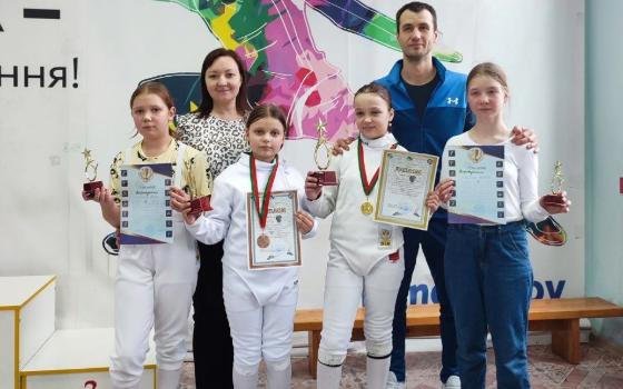 Брянские фехтовальщики завоевали шесть медалей в Беларуси