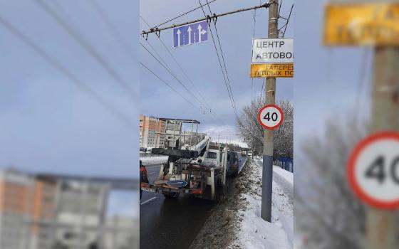 Новые знаки регулируют движение на проспекте Станке Димитрова в Брянске