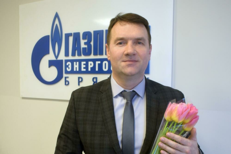 Поздравление директора филиала «Брянскэнергосбыт» с 8 марта 
