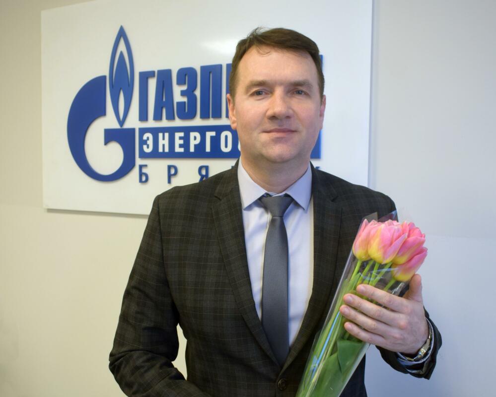 Поздравление директора филиала «Брянскэнергосбыт» с 8 марта