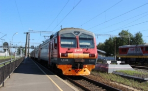 Расписание двух пригородных поездов Унечского направления в Брянской области изменится во второй половине мая в связи с ремонтом пути 