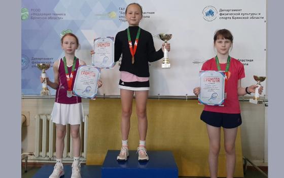 Брянская теннисистка выиграла серебро областного турнира