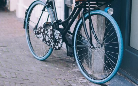 Пожилая велосипедистка сломала бедро в Карачеве