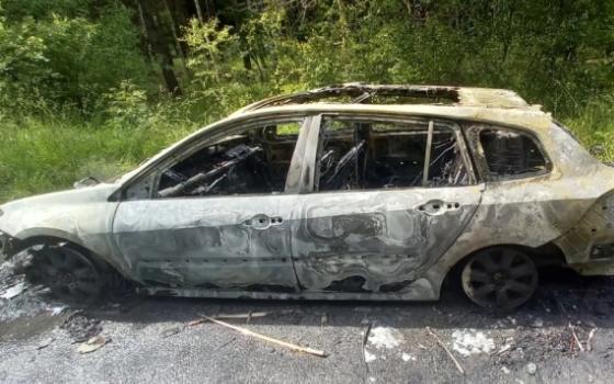 На брянской трассе сгорел автомобиль