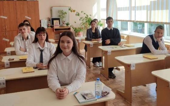 Первый обязательный экзамен сдали брянские девятиклассники