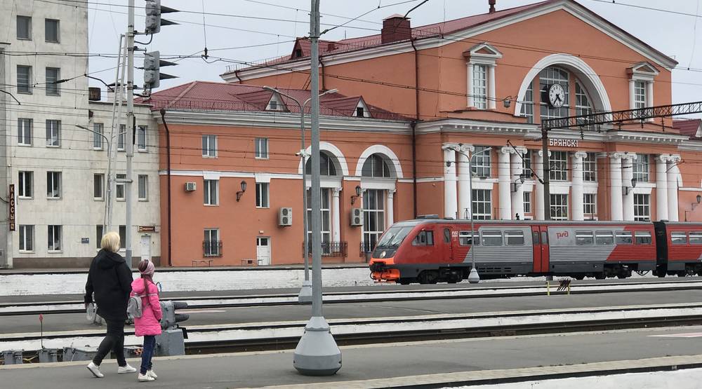 Более 700 пассажиров воспользовались услугой сопровождения на вокзале Брянск-Орловский  за 6 месяцев 2024 года