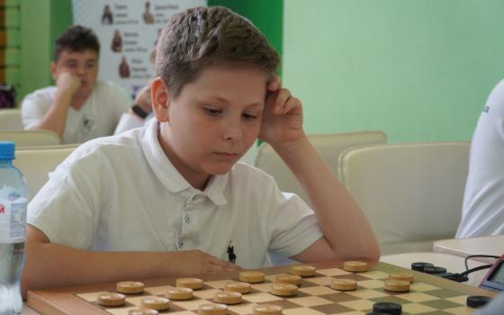 Брянский спортсмен стал призёром первенства России по шашкам