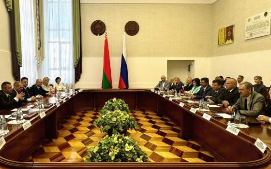 Брянский спикер обсудил взаимодействие с коллегами на встрече в Белоруссии