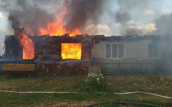 Жилой дом сгорел в Севском районе