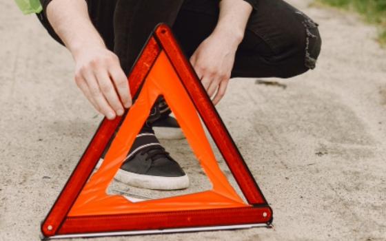 12-летняя девочка сломала руку в аварии в Брянске