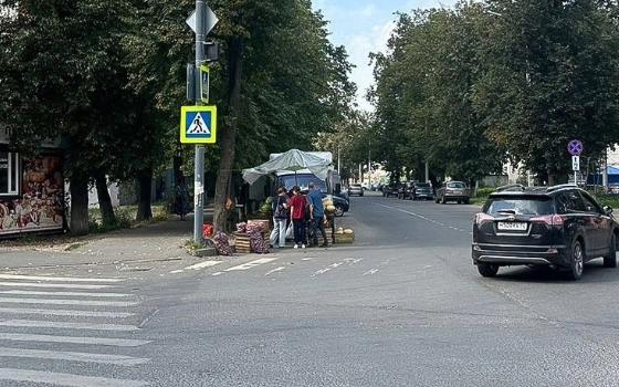 Несанкционированную торговлю пересекли в Брянске 