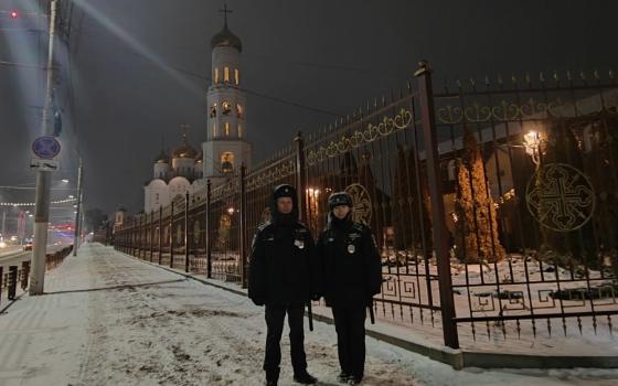 Брянские полицейские обеспечили безопасность на Рождество