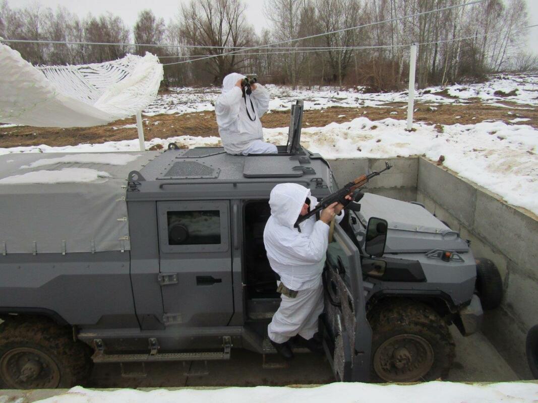 Когда дружба становится щитом