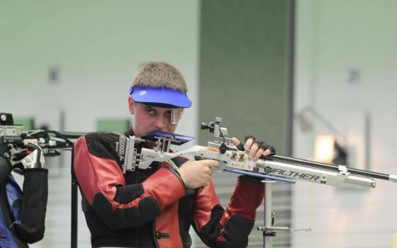 Брянский стрелок установил два новых рекорда области