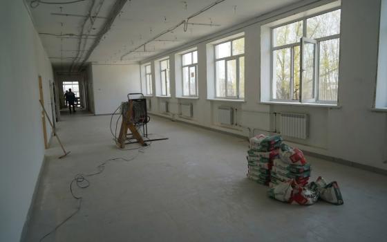 В Злынковской школе №2 продолжается капремонт