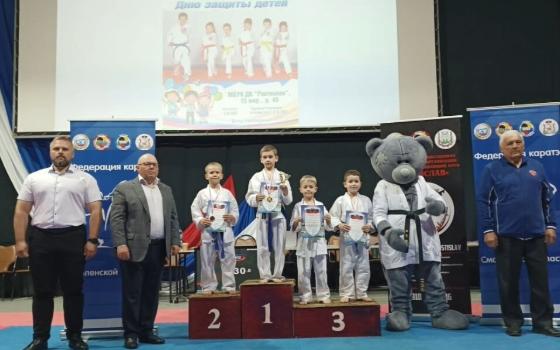 Юные брянские каратисты завоевали шесть наград в Рославле