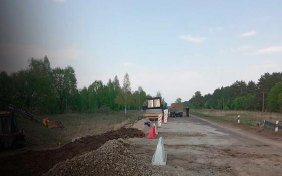 Трассу Комаричи-Севск ремонтируют по нацпроекту