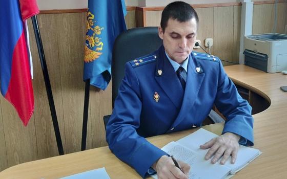 Жителя Астрахани обвиняют в хищении товаров из магазина в Почепе