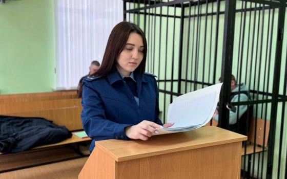 Подозреваемого в серии краж брянца суд отправил в СИЗО
