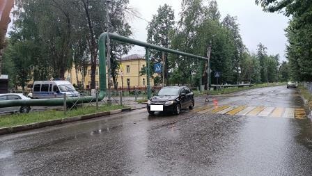 Машина сбила пенсионерку на переходе в Белых Берегах