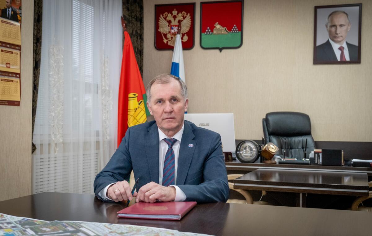 Мэр Брянска выразил соболезнование близким погибших при крушении поезда