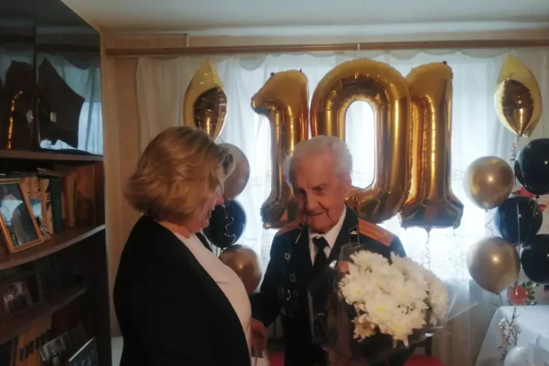 Брянский ветеран отметил 101 день рождения