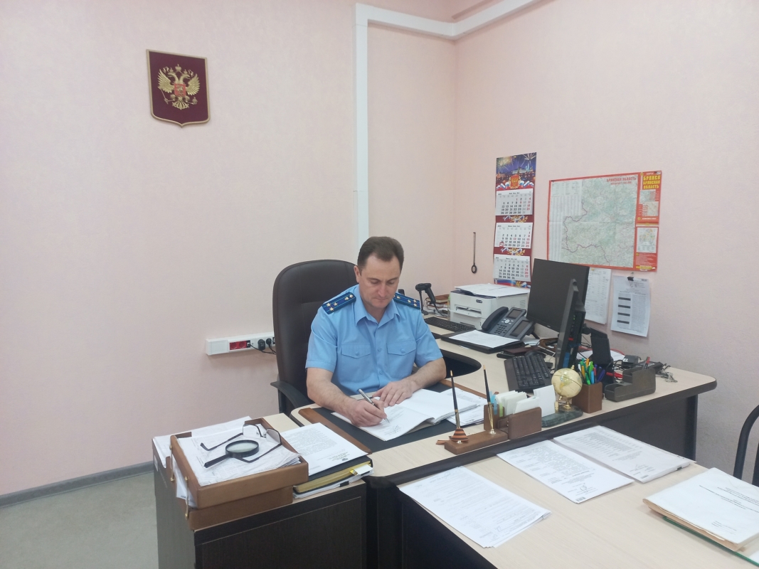 Жителя Новозыбкова обвиняют в мошенничестве при получение господдержки