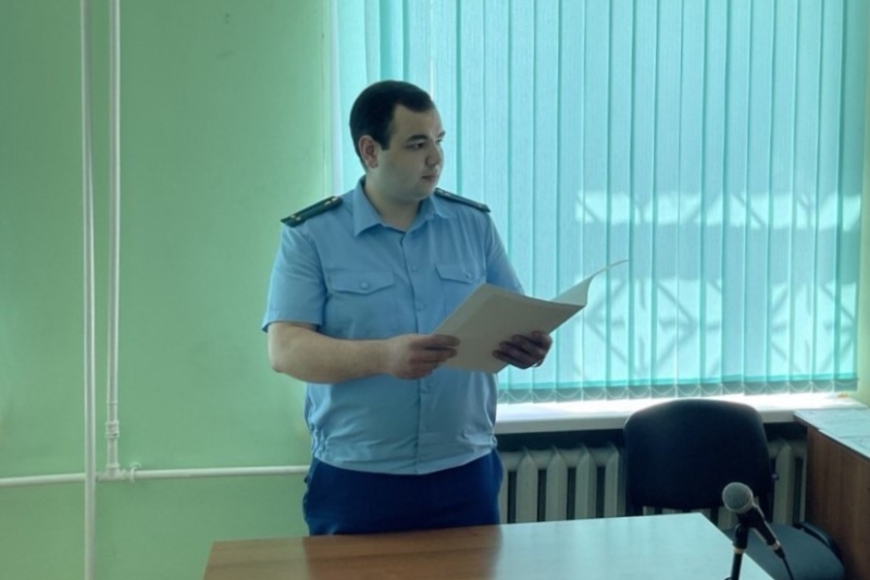 Брянца суд отправил на работу за угрозу убийством соседке 