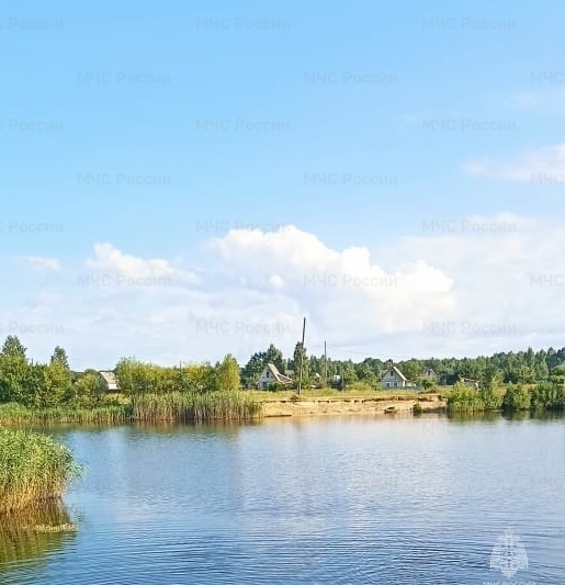 На карьере в Клинцовском районе утонул мужчина