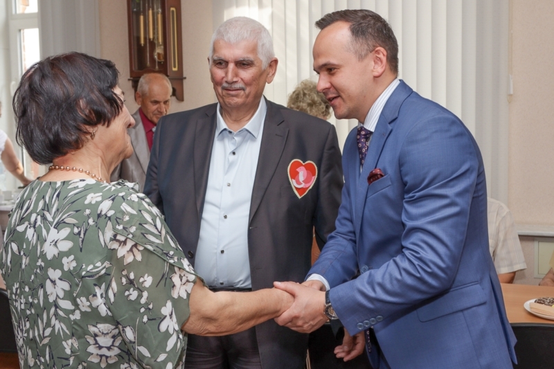 Брянские семьи получили медали в Советской администрации 