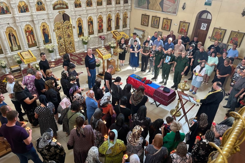 В Брянске прошла церемония прощания с погибшим в СВО Сергеем Ефременковым 