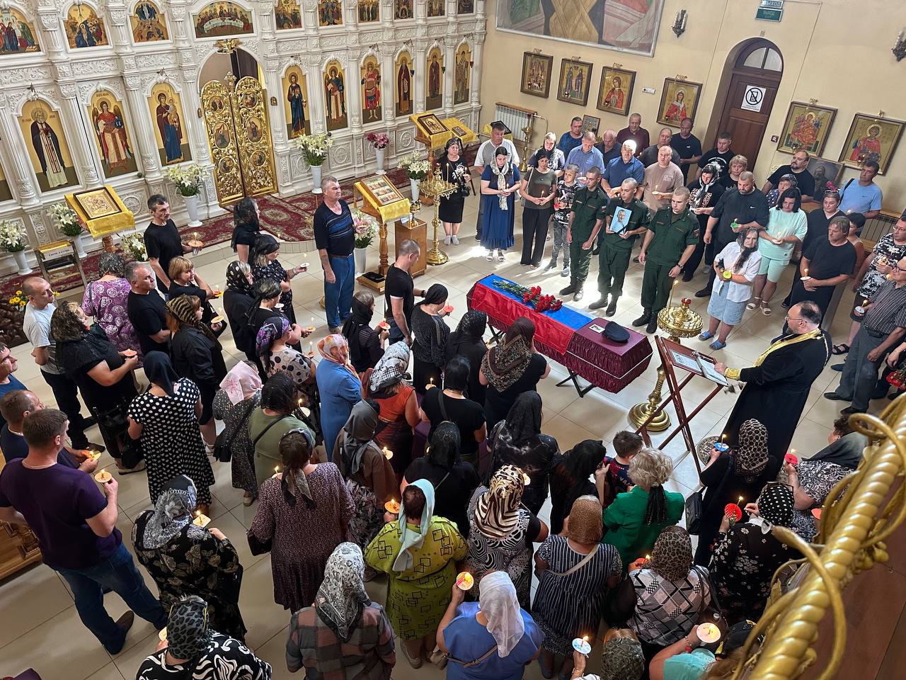 В Брянске прошла церемония прощания с погибшим в СВО Сергеем Ефременковым