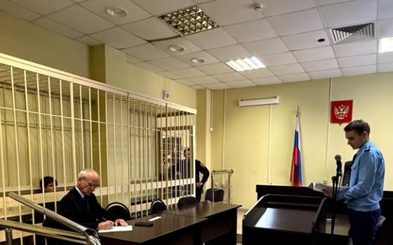 Жительницу Новозыбкова суд отправил в СИЗО по обвинению в убийстве знакомой