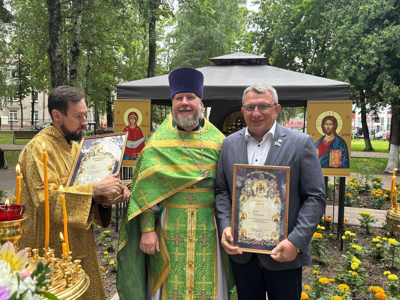Общественники и власть объединились, чтобы увековечить память о разрушенном храме