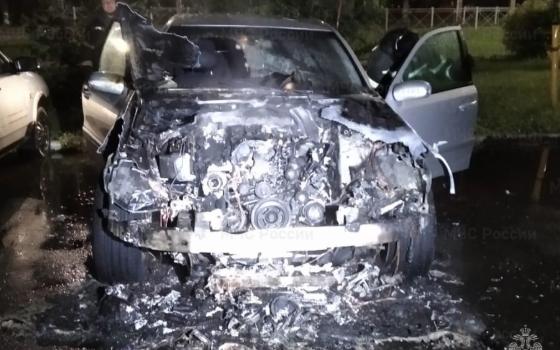 Автомобиль сгорел ночью в Брянске 