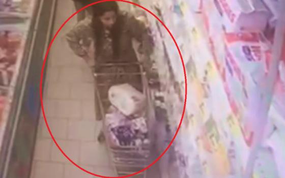 Подозреваемую в краже продуктов задержали полицейские в Брянске