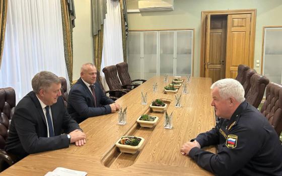 Брянский губернатор встретился с замдиректора ФССП России