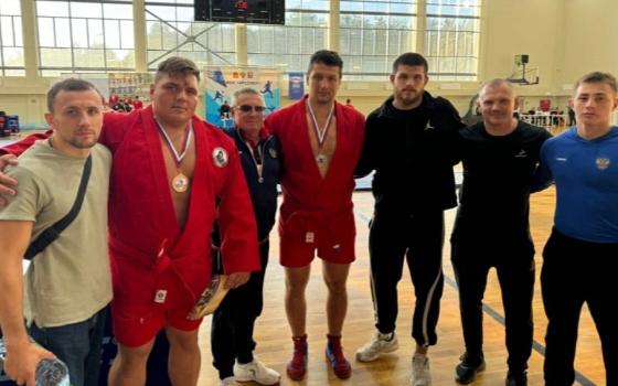 Брянские самбисты стали призёрами всероссийского турнира