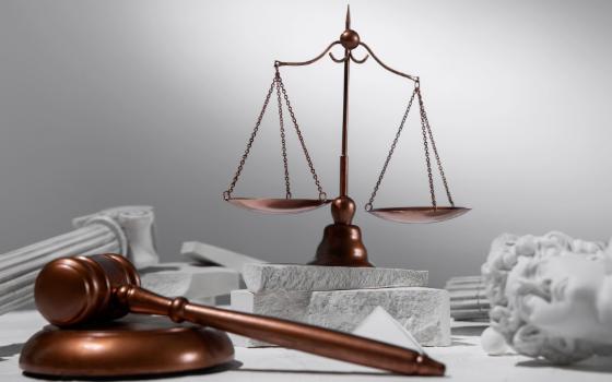 Избивший до смерти бабушку брянец не разжалобил суд