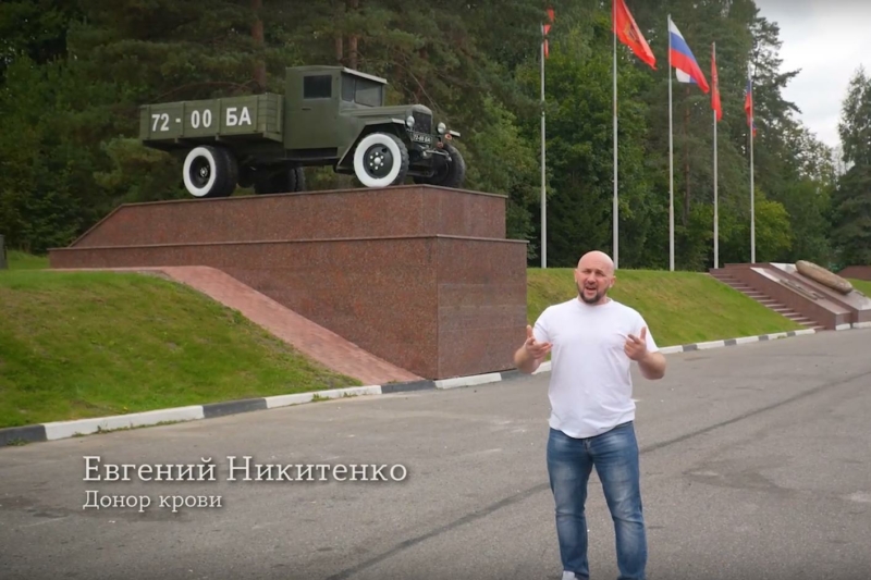 Спасатели жизней стали артистами: брянские доноры покорили соцсети 